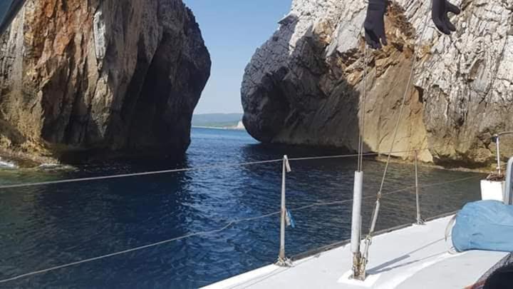 Brezza Di Mare Appartamento In Villa Con Giardino E Spiaggia ,Casa Vacanze Al Mare Куарту-Сант'Элена Экстерьер фото